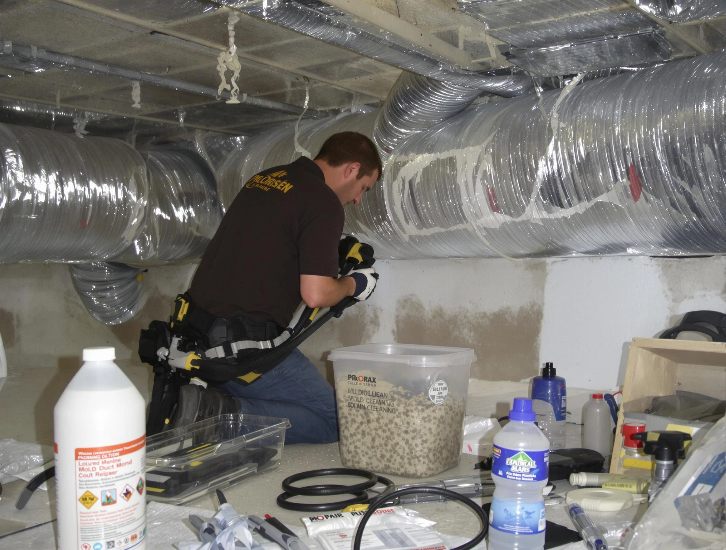Fultondale Air Duct Cleaning specialist performing professional mold removal from air ducts in Fultondale
